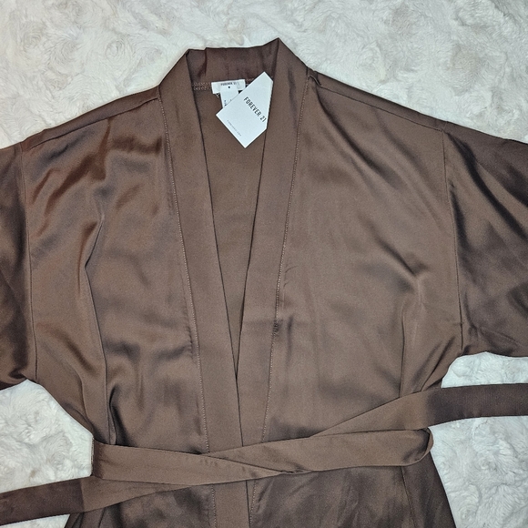 Silky Brown Robe - Picture 2 of 10